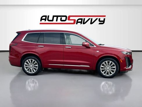Used 2023 Cadillac XT6 Premium Luxury w/ Technology Package FWD image 8