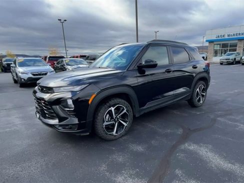 Certified 2023 Chevrolet TrailBlazer RS w/ Convenience Package image 4