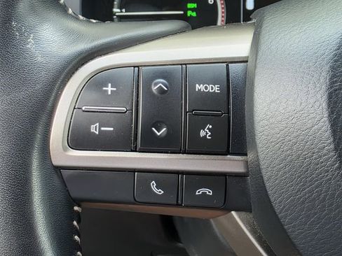 Used 2021 Lexus GX 460 Luxury w/ Accessory Package AWD/4WD image 30