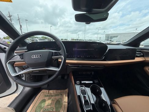 Used 2025 Audi A5 2.0T Prestige w/ 19" Wheel Package AWD/4WD image 12