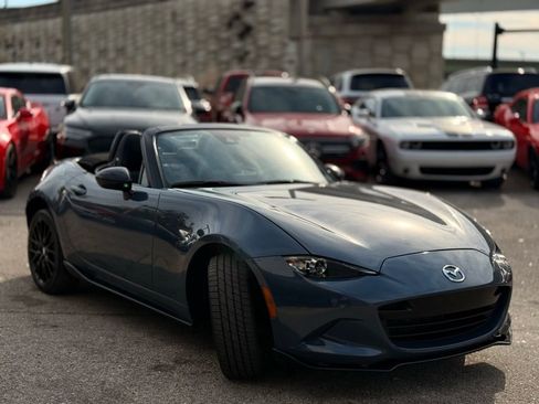 Used 2021 MAZDA MX-5 Miata Club w/ Brembo/BBS Recaro Package image 14
