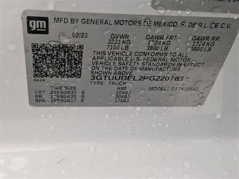 Used 2023 GMC Sierra 1500 SLT w/ SLT Premium Package image 36