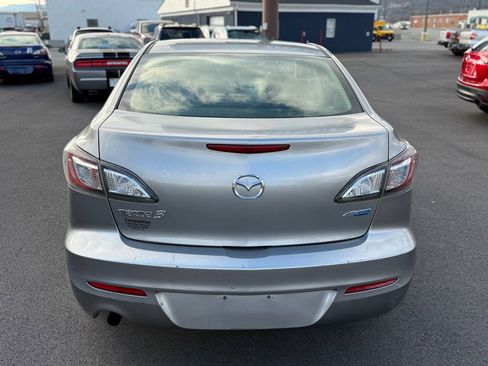 Used 2013 MAZDA MAZDA3 i Sport image 6