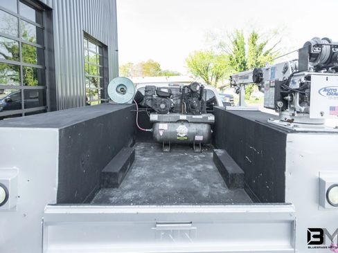 Used 2012 Ford F450 XL w/ PWR Equipment Group image 14