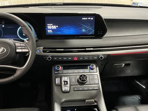 Used 2025 Hyundai Palisade Limited AWD/4WD image 8