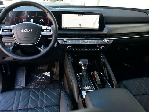 Certified 2025 Kia Telluride EX X-Line image 17