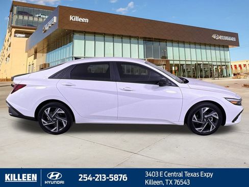 New 2025 Hyundai Elantra Sport image 9
