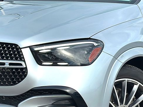 Used 2024 Mercedes-Benz GLE 450 4MATIC image 4