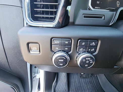 Used 2023 GMC Sierra 1500 Denali image 21