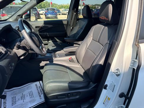 Used 2022 Honda Passport TrailSport image 10