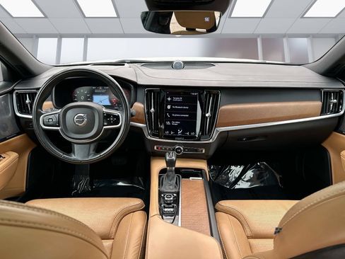 Used 2017 Volvo S90 T6 Inscription w/ Vision Package AWD/4WD image 25