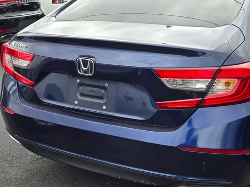Used 2018 Honda Accord LX image 13