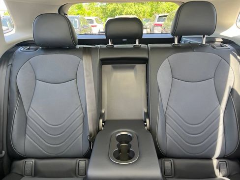 New 2026 Volkswagen Tiguan SE AWD/4WD image 14