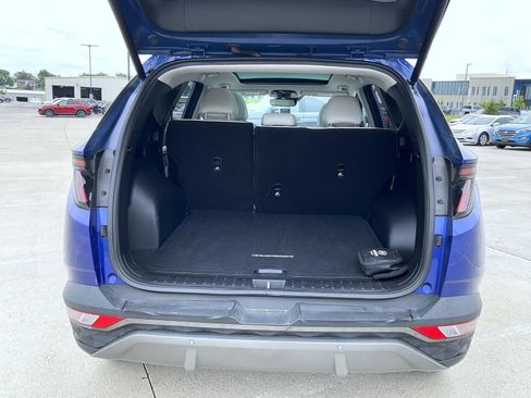 Certified 2023 Hyundai Tucson Limited w/ Cargo Package AWD/4WD image 9