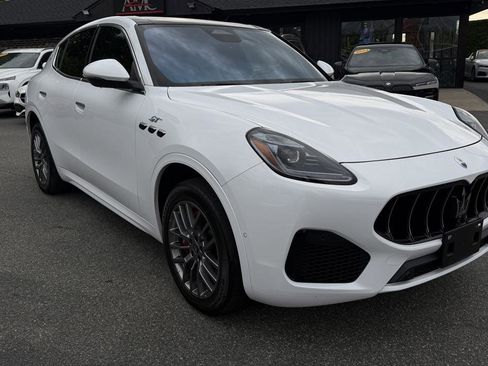 Used 2023 Maserati Grecale GT AWD/4WD image 17