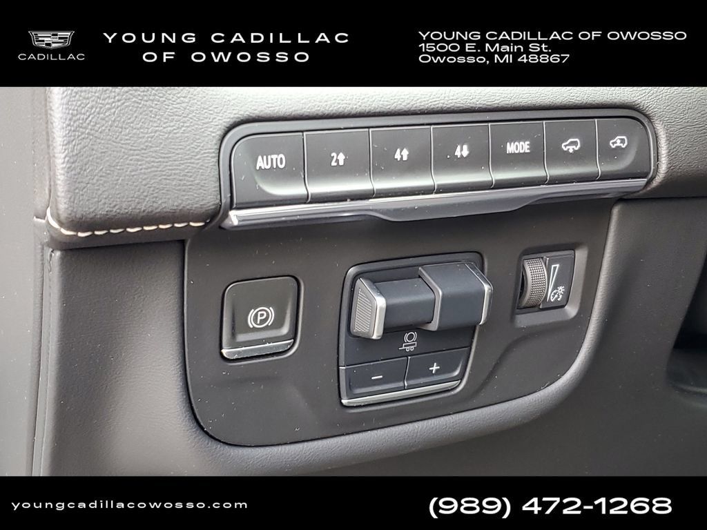 Certified 2024 Cadillac Escalade Premium Luxury w/ Performance Package AWD/4WD image 12