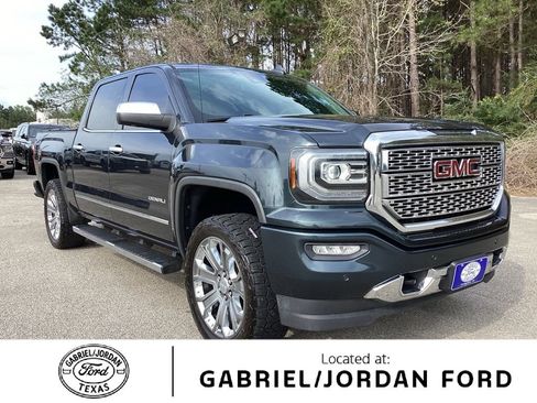 Used 2017 GMC Sierra 1500 Denali image 1