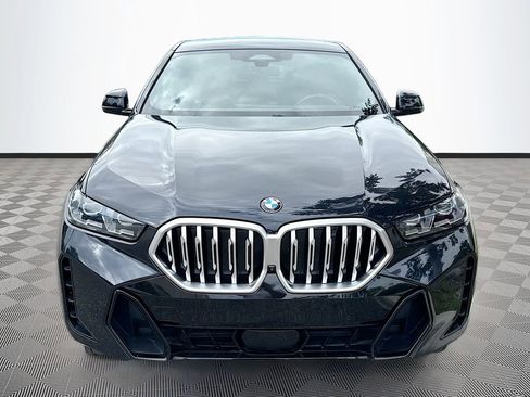 Used 2025 BMW X6 xDrive40i w/ Climate Comfort Package AWD/4WD image 2
