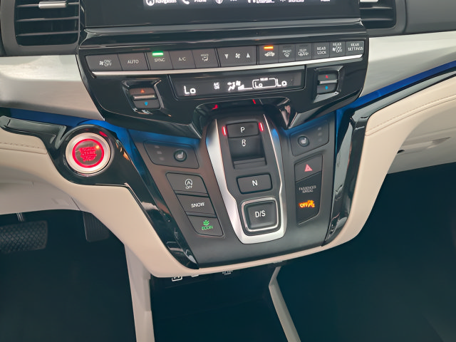 Certified 2026 Honda Odyssey Touring image 20