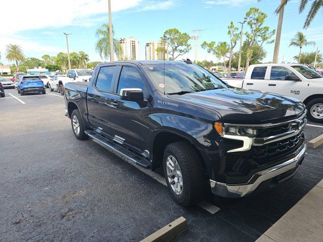 Certified 2022 Chevrolet Silverado 1500 LT w/ Protection Package RWD image 1