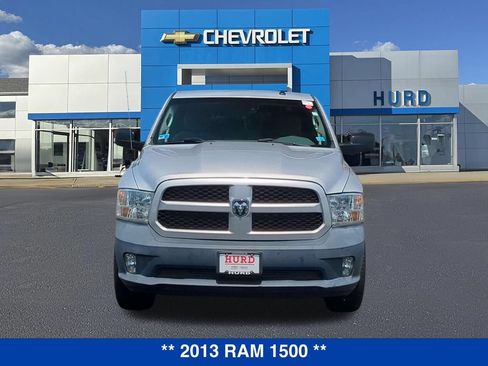 Used 2013 RAM 1500 Express RWD image 10