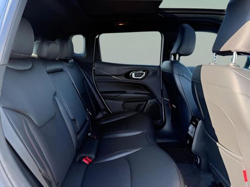 New 2026 Jeep Compass Trailhawk w/ Sun, Sound & Navigation Group image 9