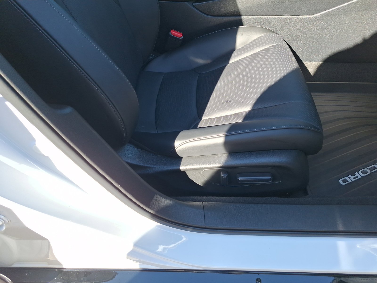 Used 2026 Honda Accord EX-L image 34