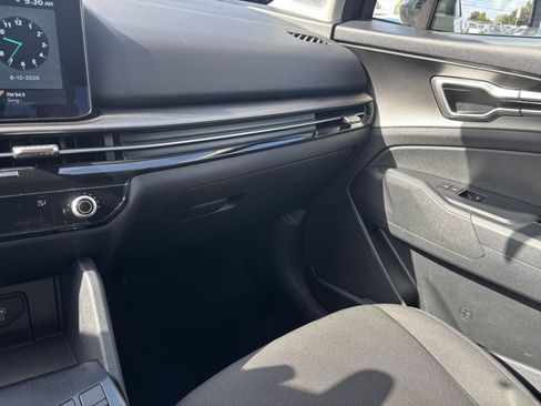 Used 2026 Kia Sportage LX FWD image 35
