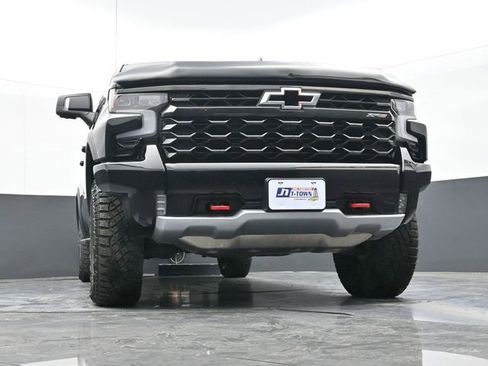 Used 2024 Chevrolet Silverado 1500 ZR2 image 53