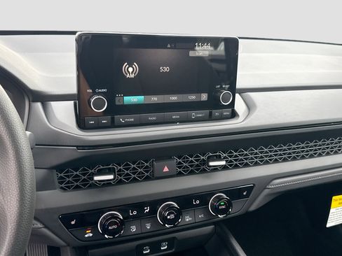 New 2025 Honda Accord SE image 10