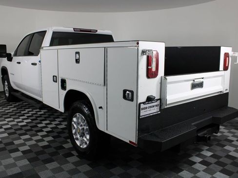 Used 2024 Chevrolet Silverado 2500 W/T w/ WT Fleet Convenience Package image 6