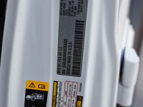 Certified 2022 Jeep Wrangler Unlimited Sport image 31