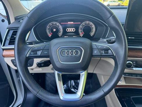 Used 2021 Audi Q5 2.0T Premium Plus w/ Premium Plus Package AWD/4WD image 32