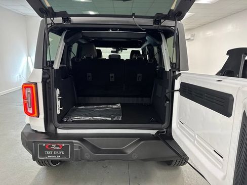 New 2026 Ford Bronco Outer Banks AWD/4WD image 7