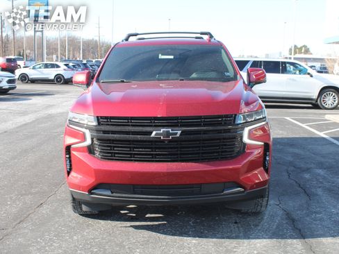 Certified 2024 Chevrolet Suburban RST w/ Luxury Package image 9