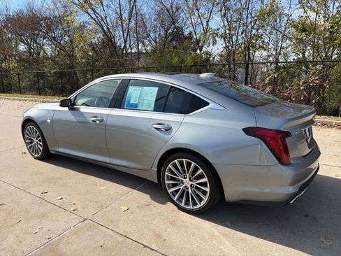 Used 2023 Cadillac CT5 Premium Luxury image 3