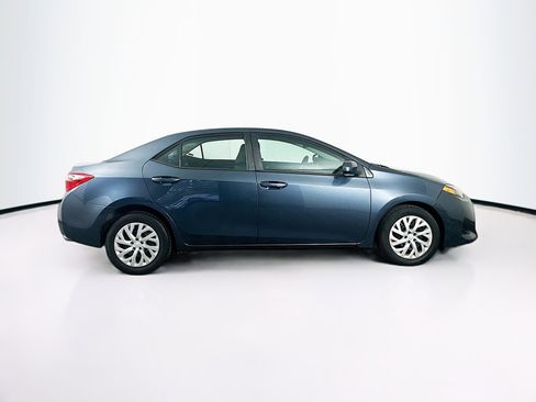 Used 2019 Toyota Corolla LE image 10