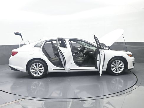 Used 2025 Chevrolet Malibu LT FWD image 74