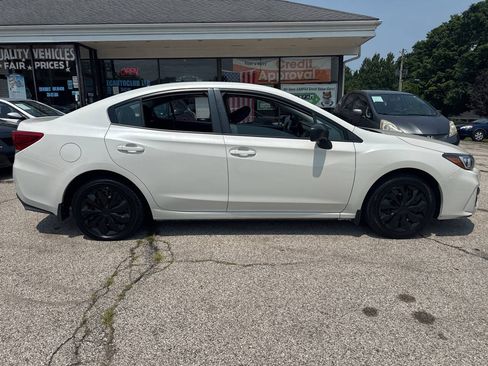 Used 2017 Subaru Impreza 2.0i AWD/4WD image 6