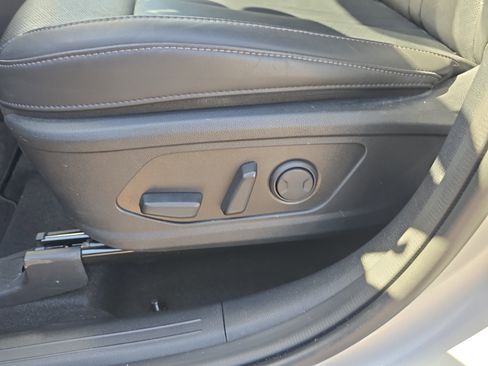 Certified 2023 Kia Sorento EX image 22