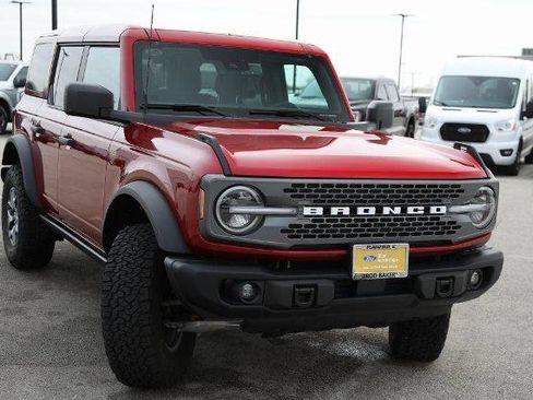 Certified 2025 Ford Bronco Badlands AWD/4WD image 5