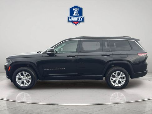 Used 2023 Jeep Grand Cherokee L Limited AWD/4WD image 5