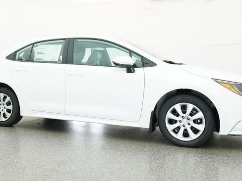 New 2026 Toyota Corolla LE FWD image 28