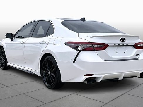 Used 2023 Toyota Camry XSE image 11