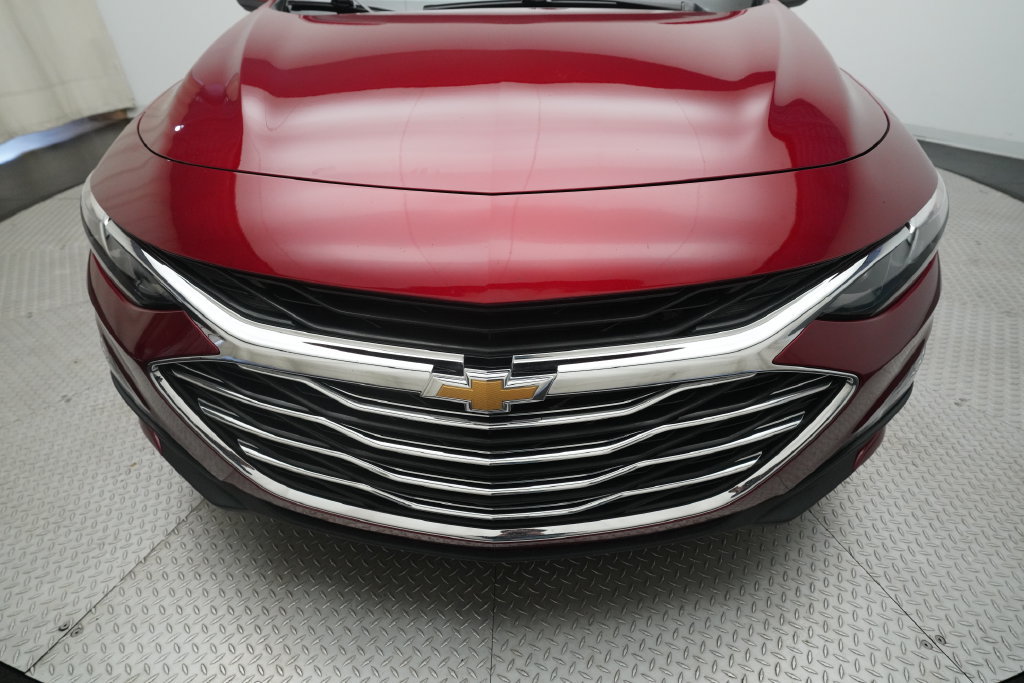 Used 2025 Chevrolet Malibu LT FWD image 21