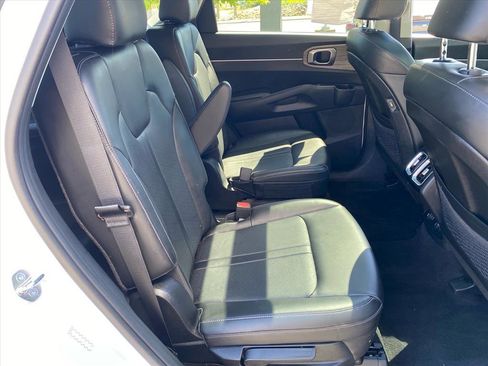 Certified 2023 Kia Sorento X-Line EX AWD/4WD image 27