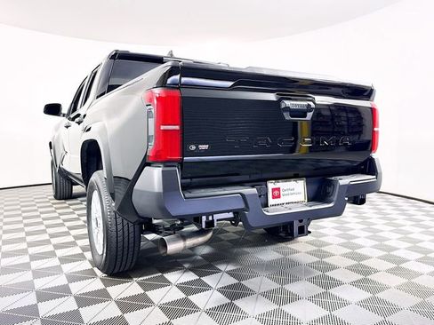 Certified 2025 Toyota Tacoma SR image 19