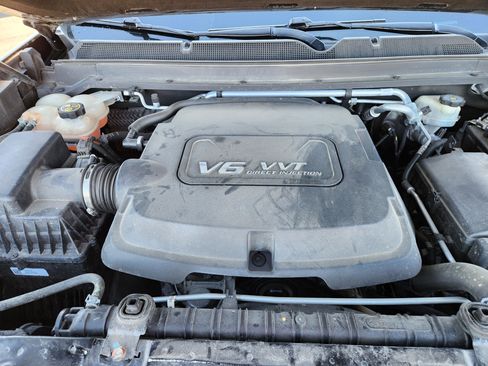 Used 2016 Chevrolet Colorado Z71 image 10