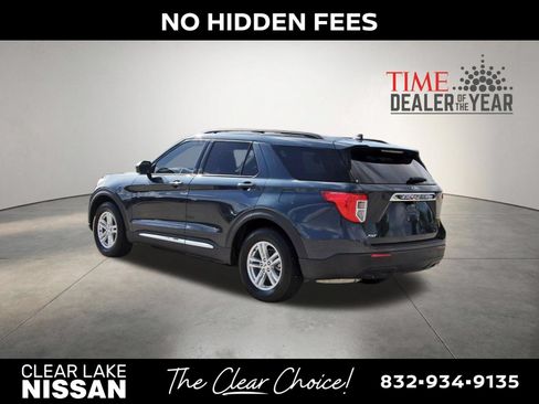 Used 2023 Ford Explorer XLT RWD image 5