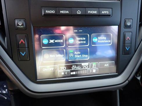 Certified 2025 Subaru Crosstrek 2.0i image 19